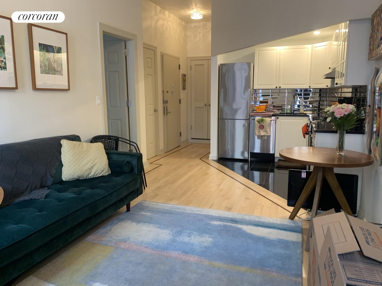 25 West 70th Street