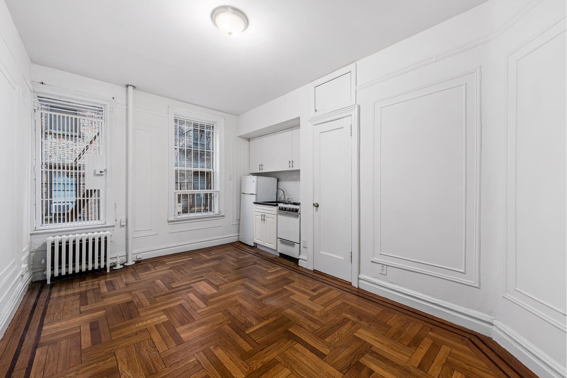 220 East 36th Street