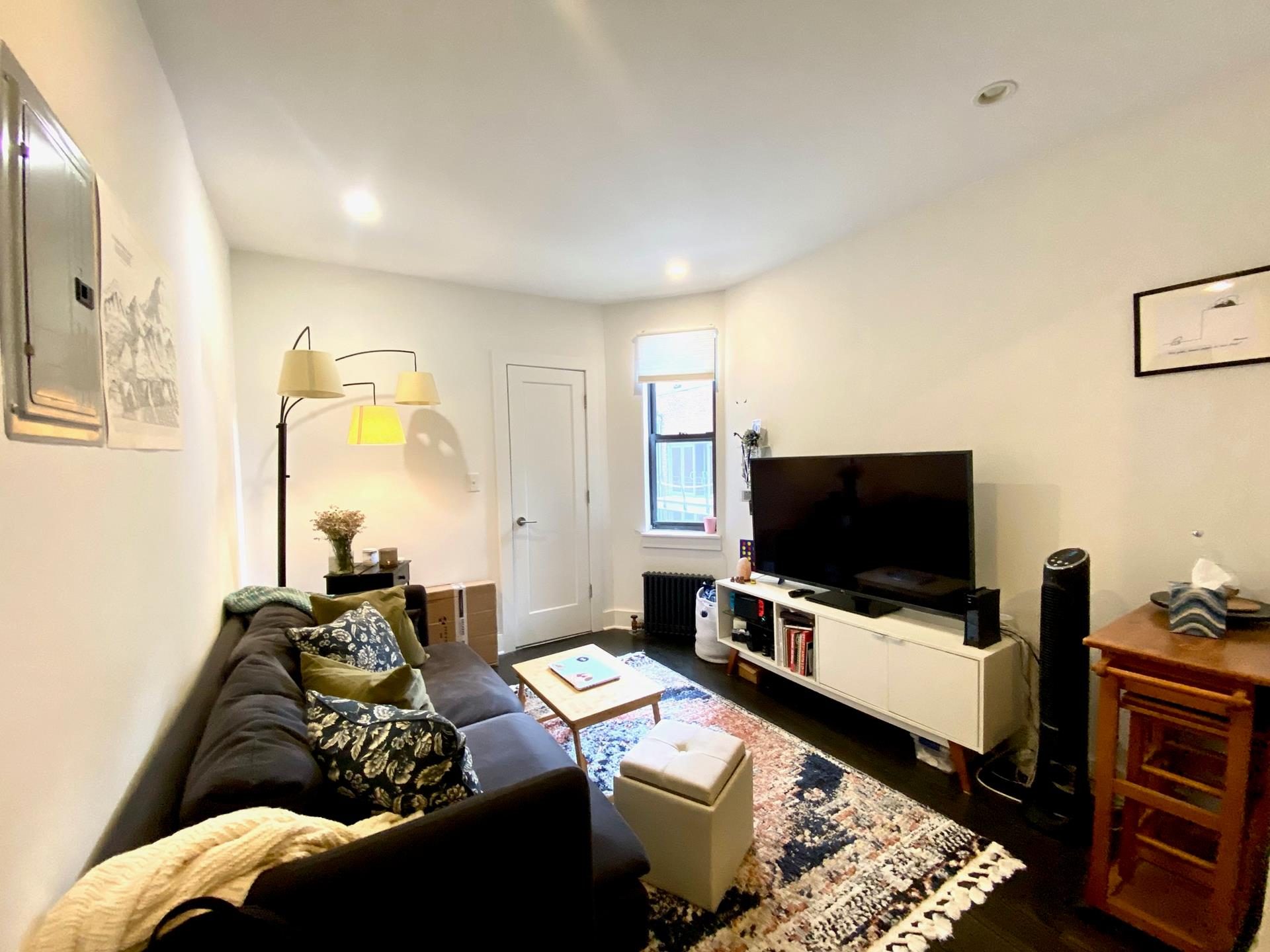 247 East 39th Street
