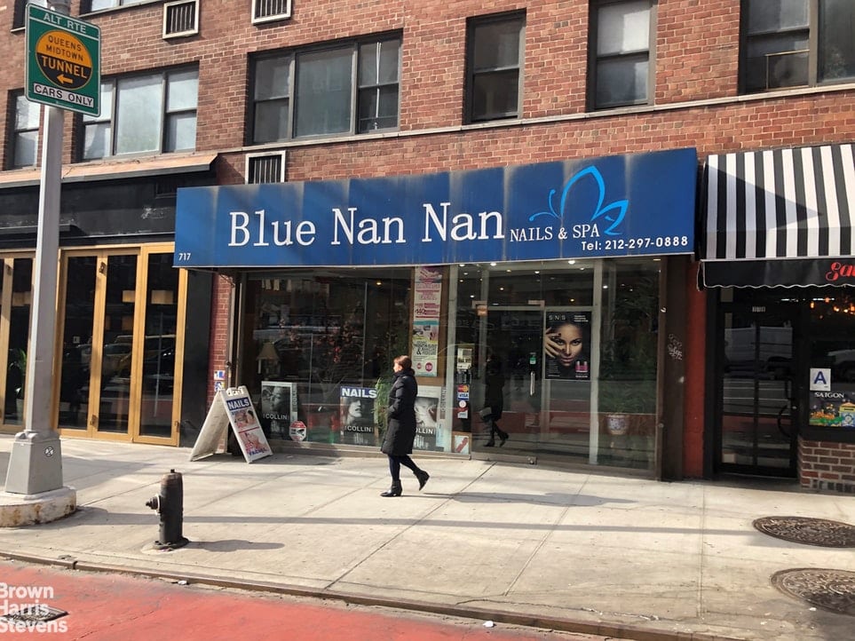 250 East 39th Street