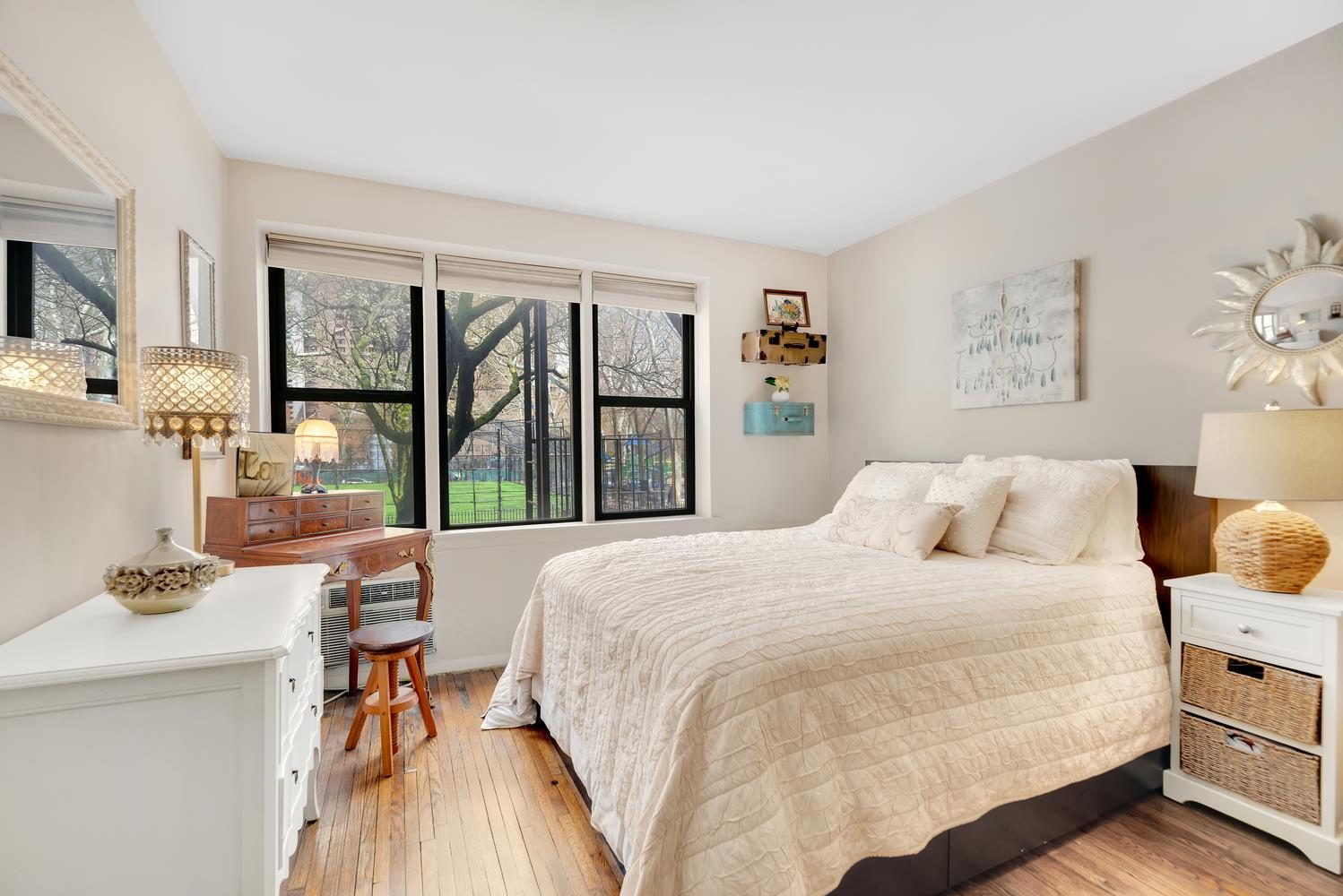 324 East 35th Street