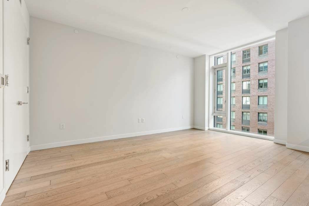 505 West 43rd Street