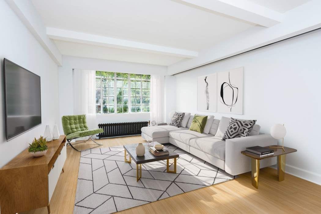 325 East 41st Street