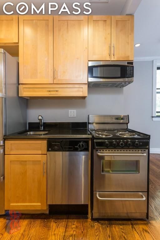 330 East 35th Street