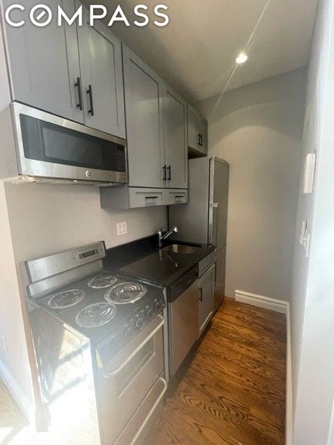 330 East 35th Street