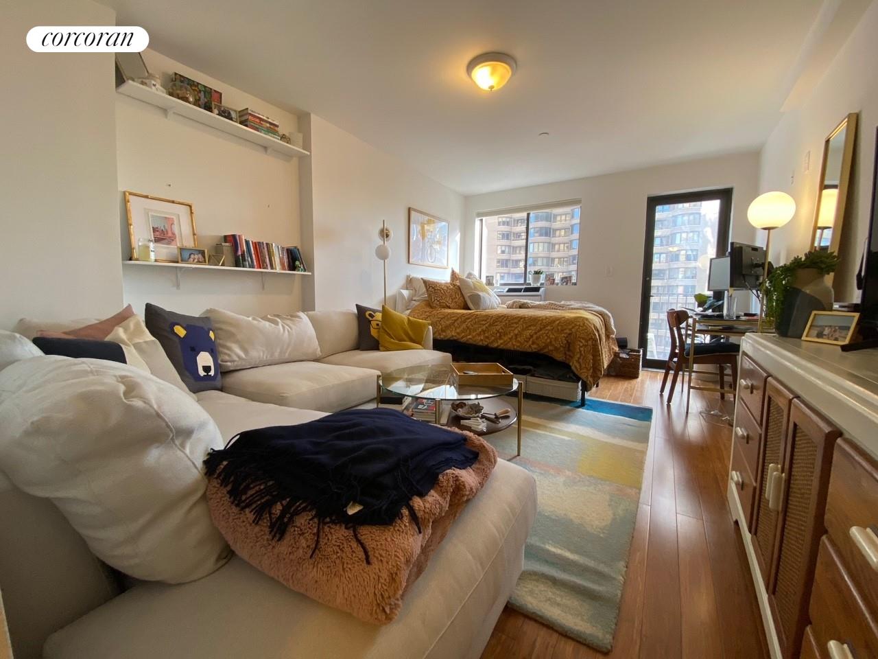 322 East 39th Street