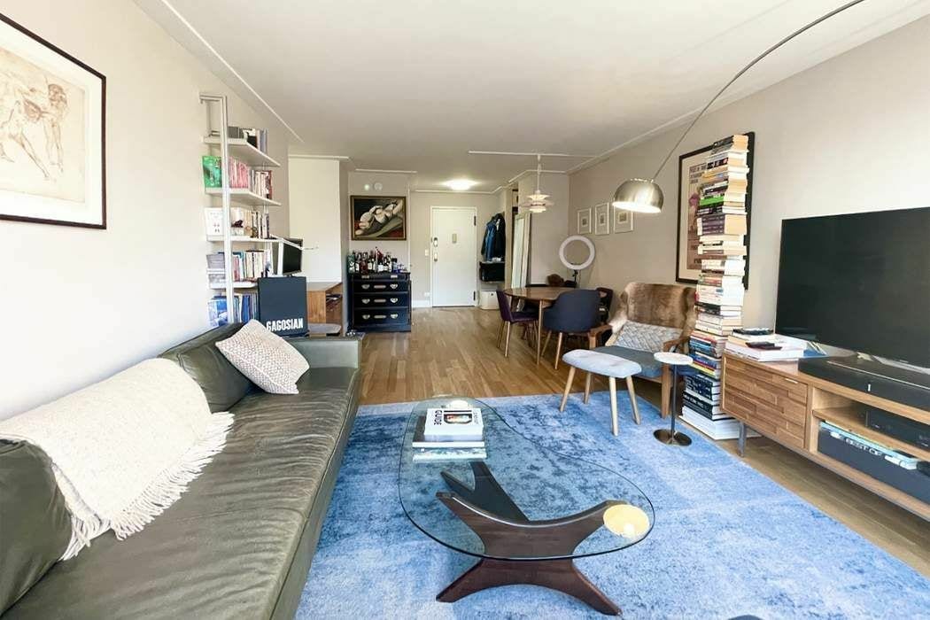 382 Central Park West