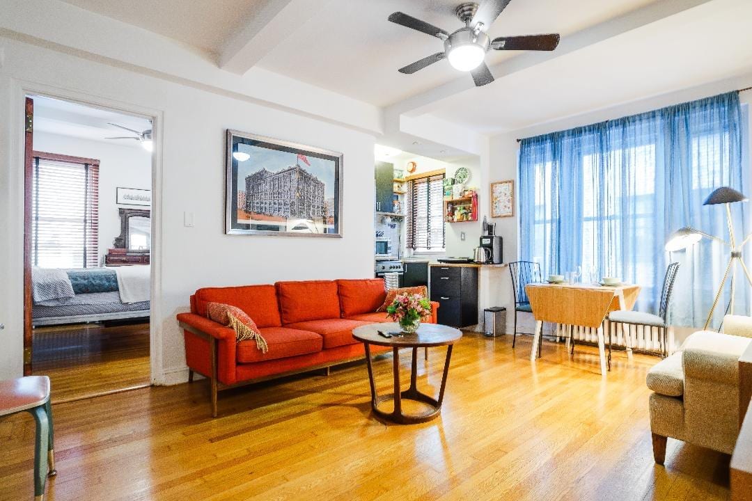 325 West 45th Street