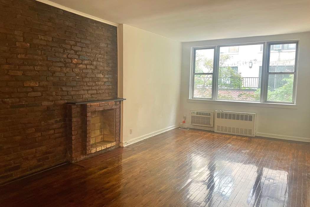 41 West 71st Street