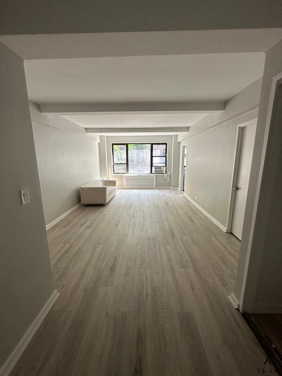 30 East 37th Street