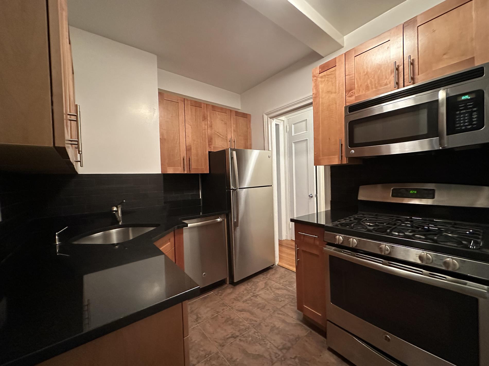 305 Lexington Avenue