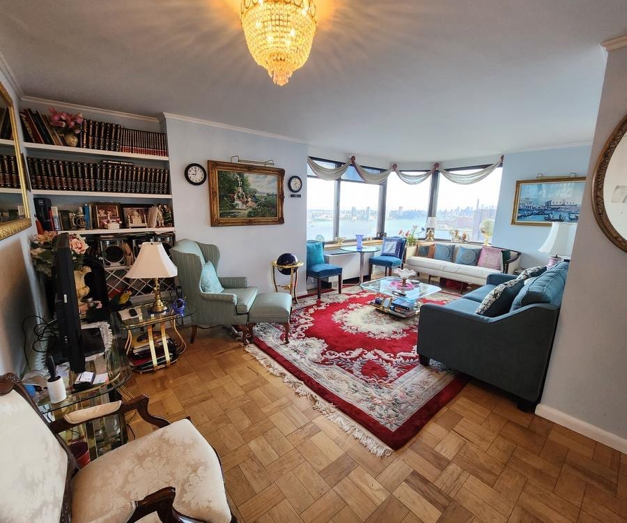 415 East 37th Street