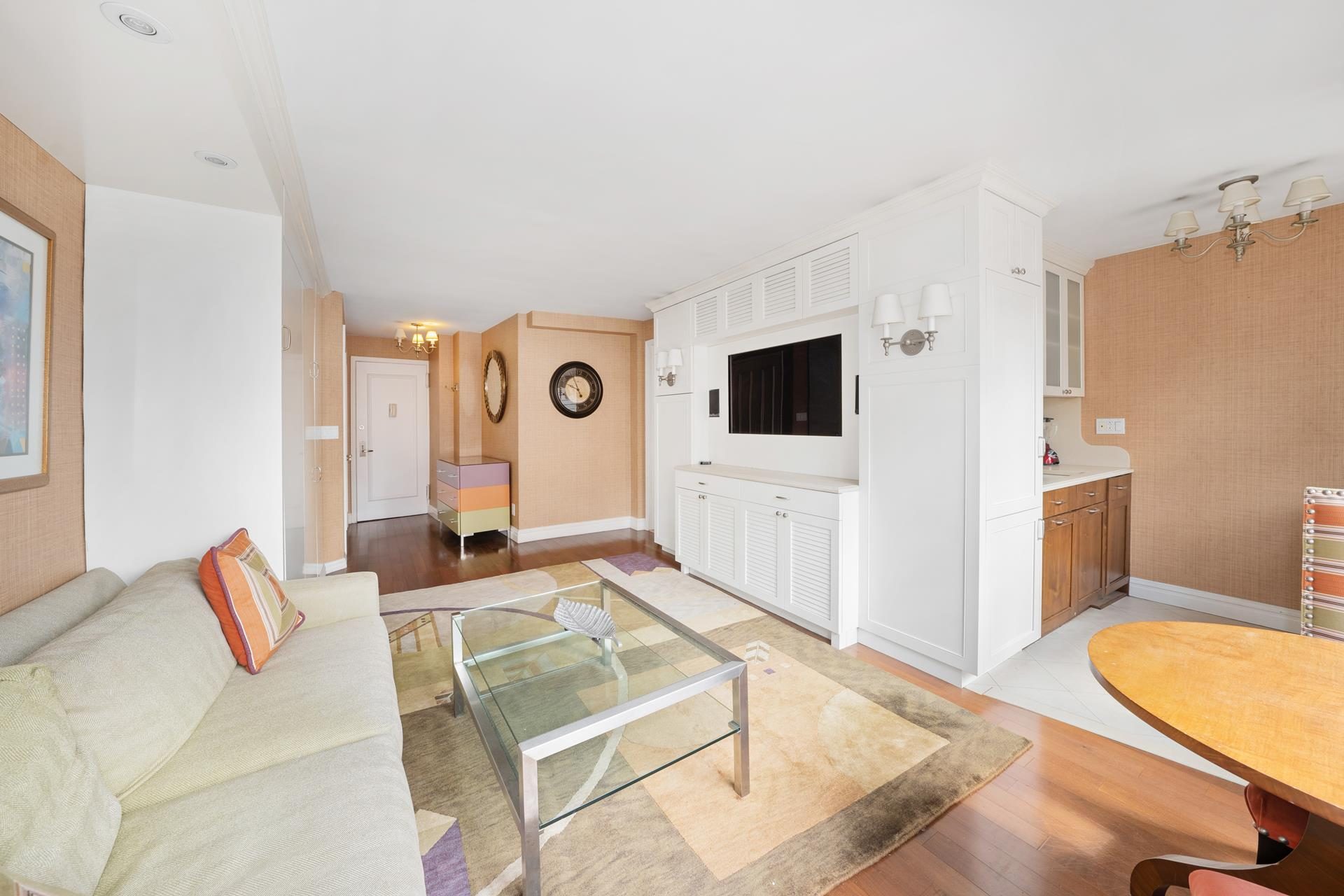 225 East 36th Street