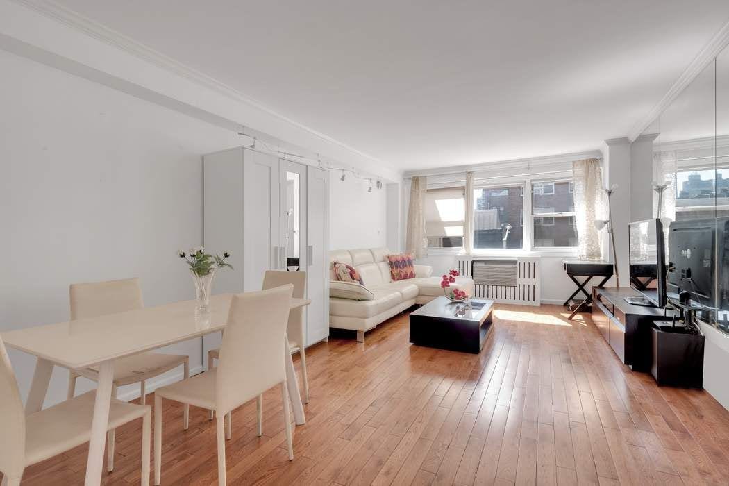 245 East 35th Street