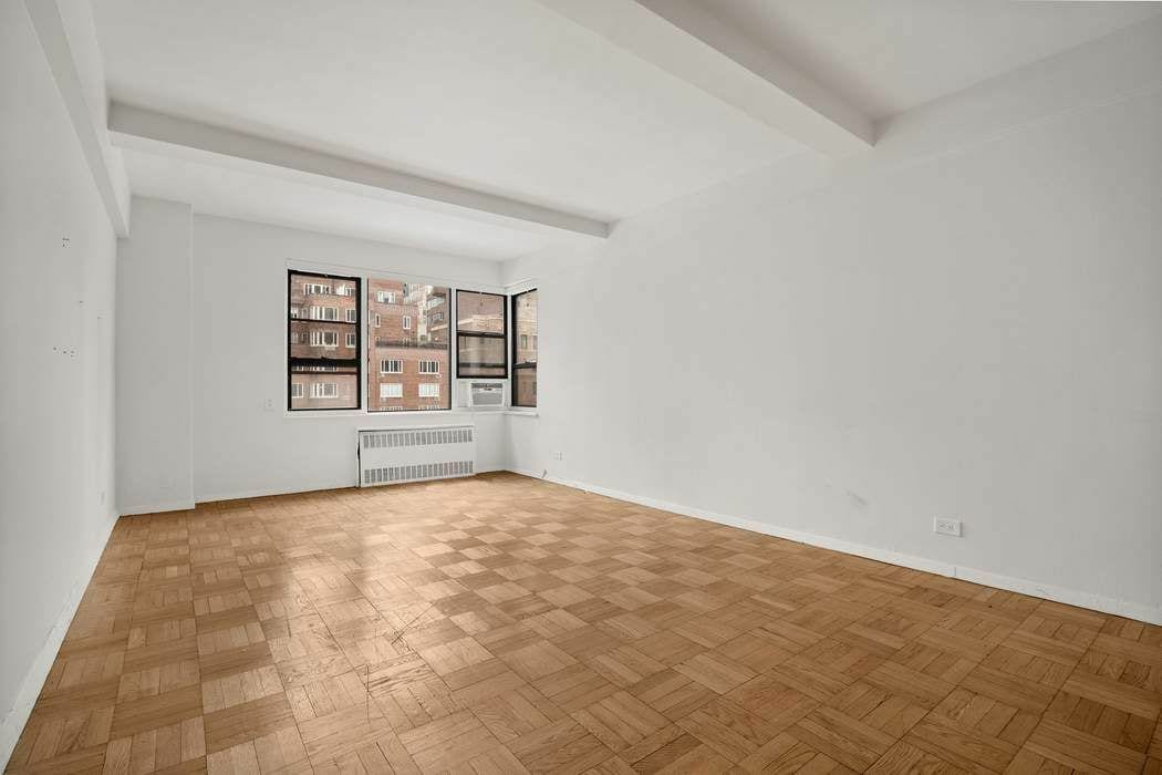 30 East 37th Street