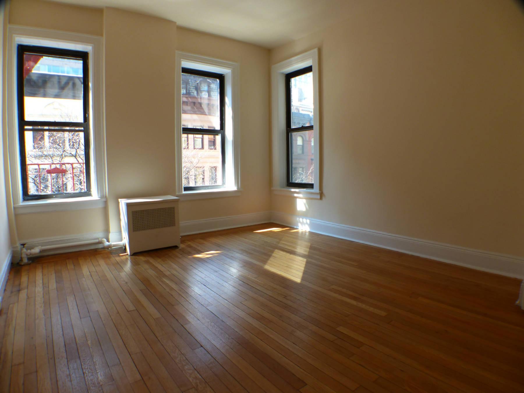 325 West 71st Street
