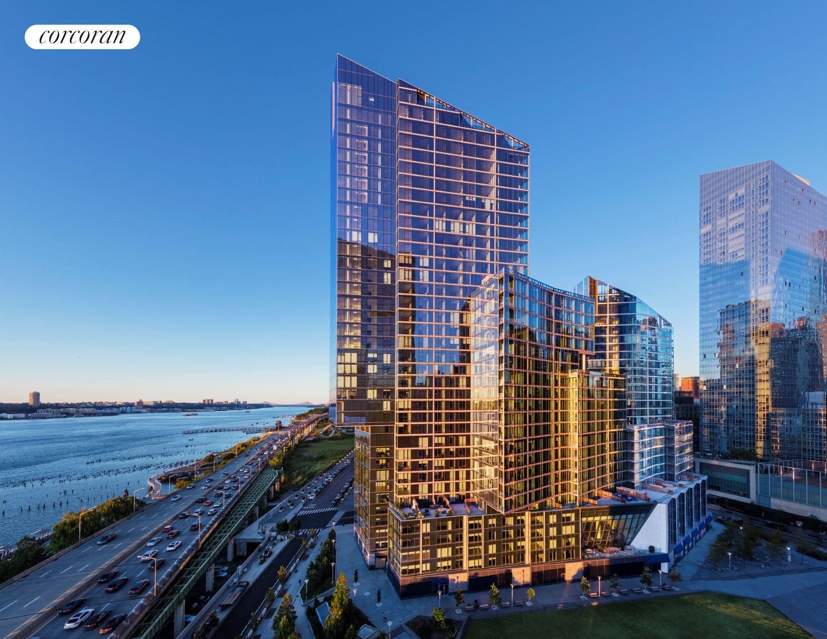 30 Riverside Boulevard