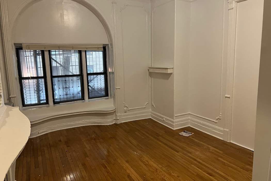276 West 71st Street