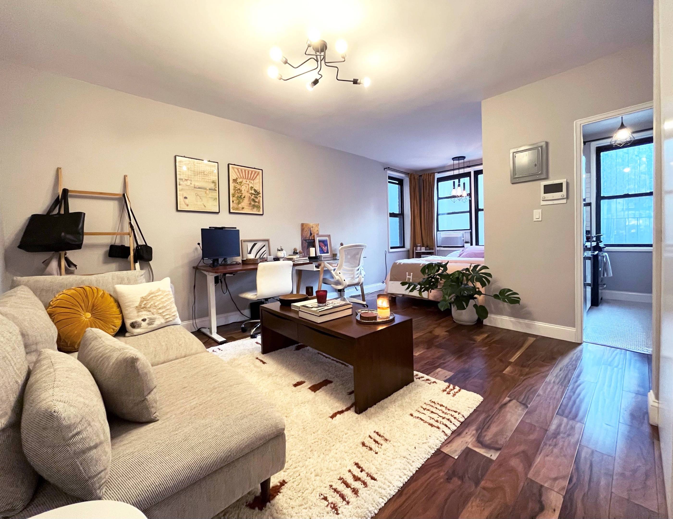 242 East 38th Street