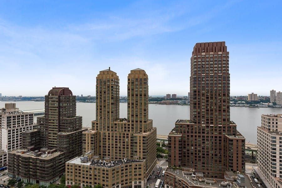 185 West End Avenue