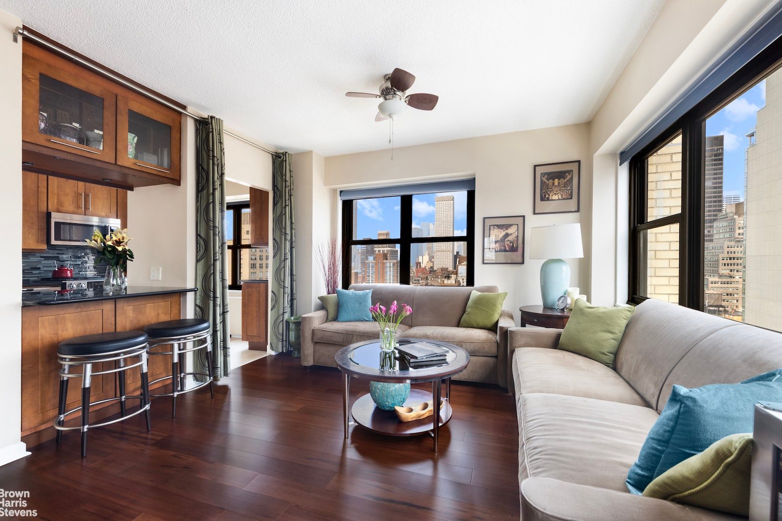 160 East 38th Street