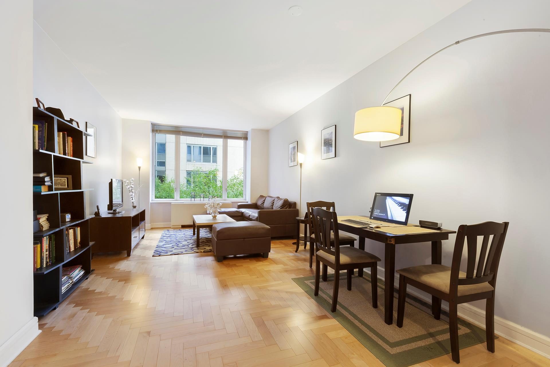 220 Riverside Boulevard