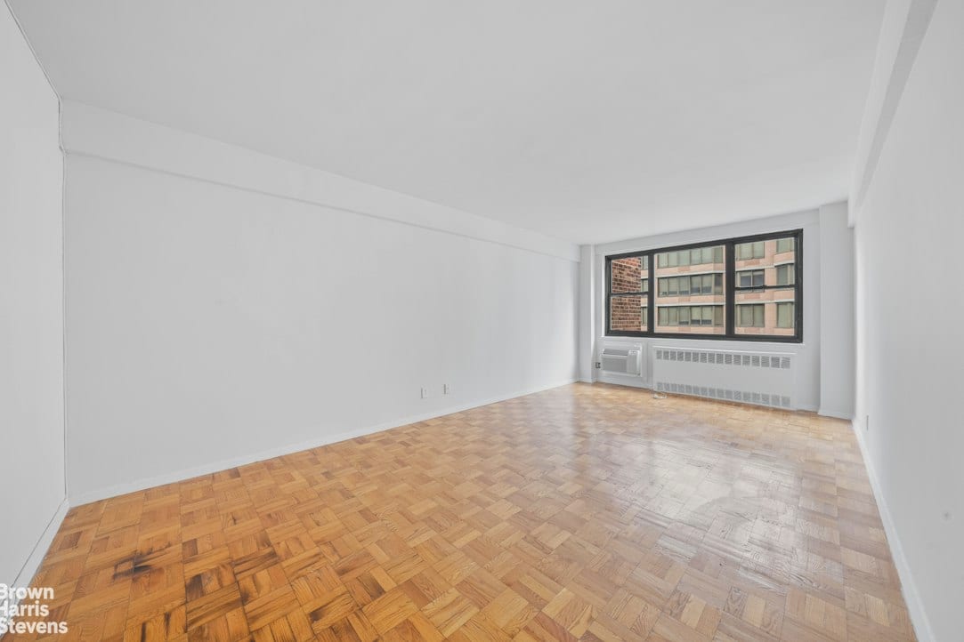 250 East 39th Street