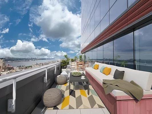 2628 Broadway