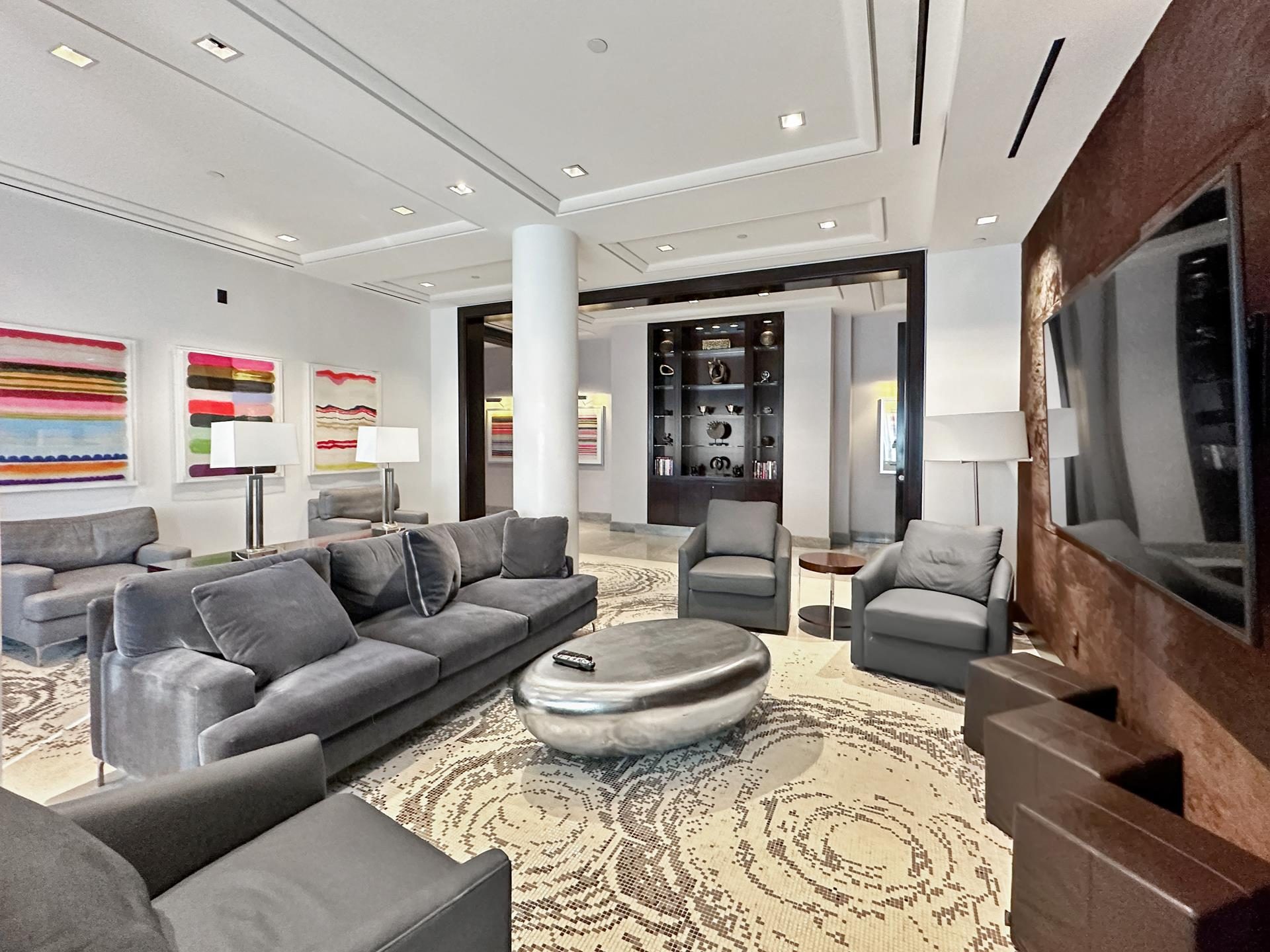100 Riverside Boulevard