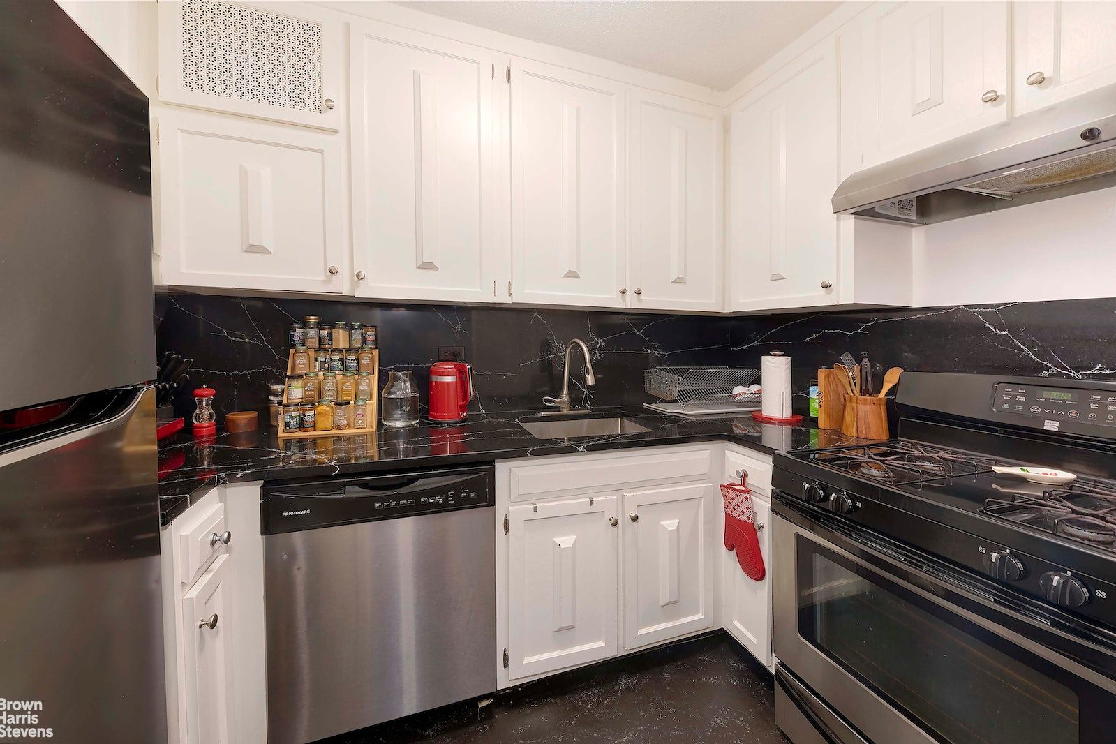 20 West 64th Street