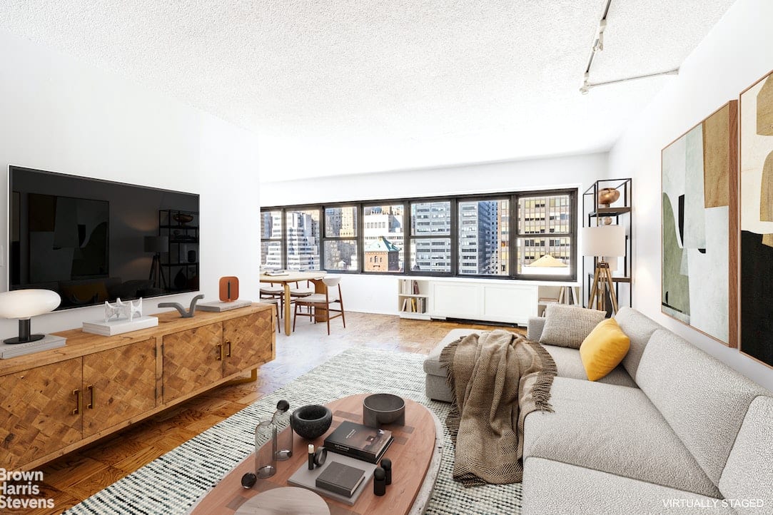 160 East 38th Street