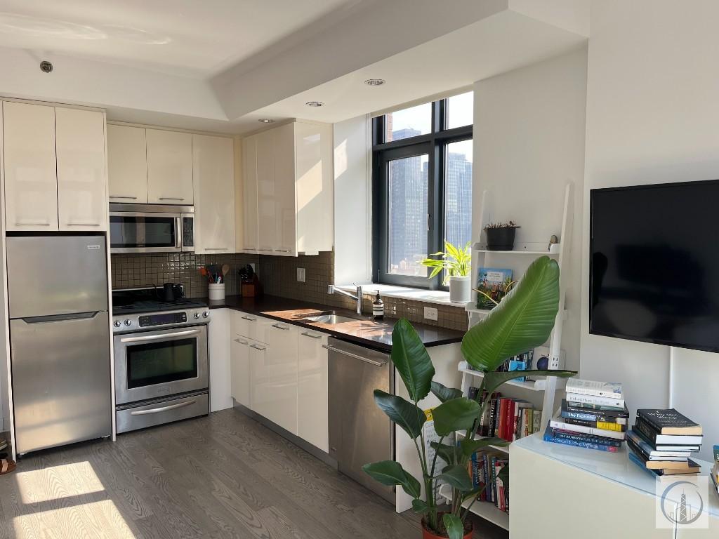 49 East 34th Street