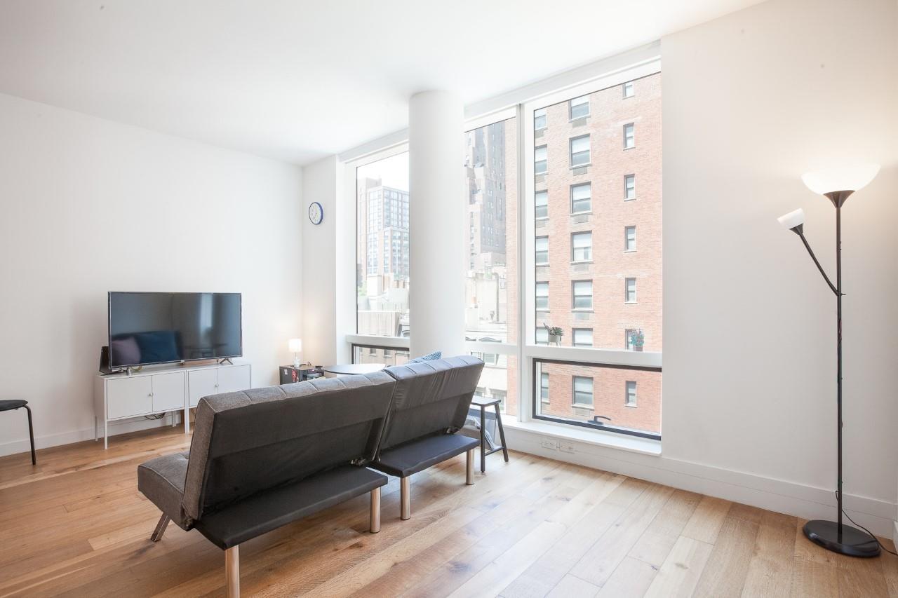 325 Lexington Avenue