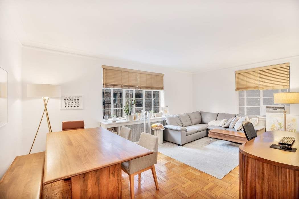 135 East 39th Street