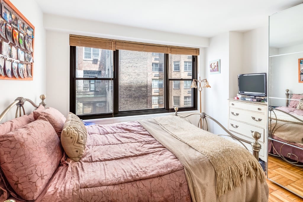 35 East 38th Street