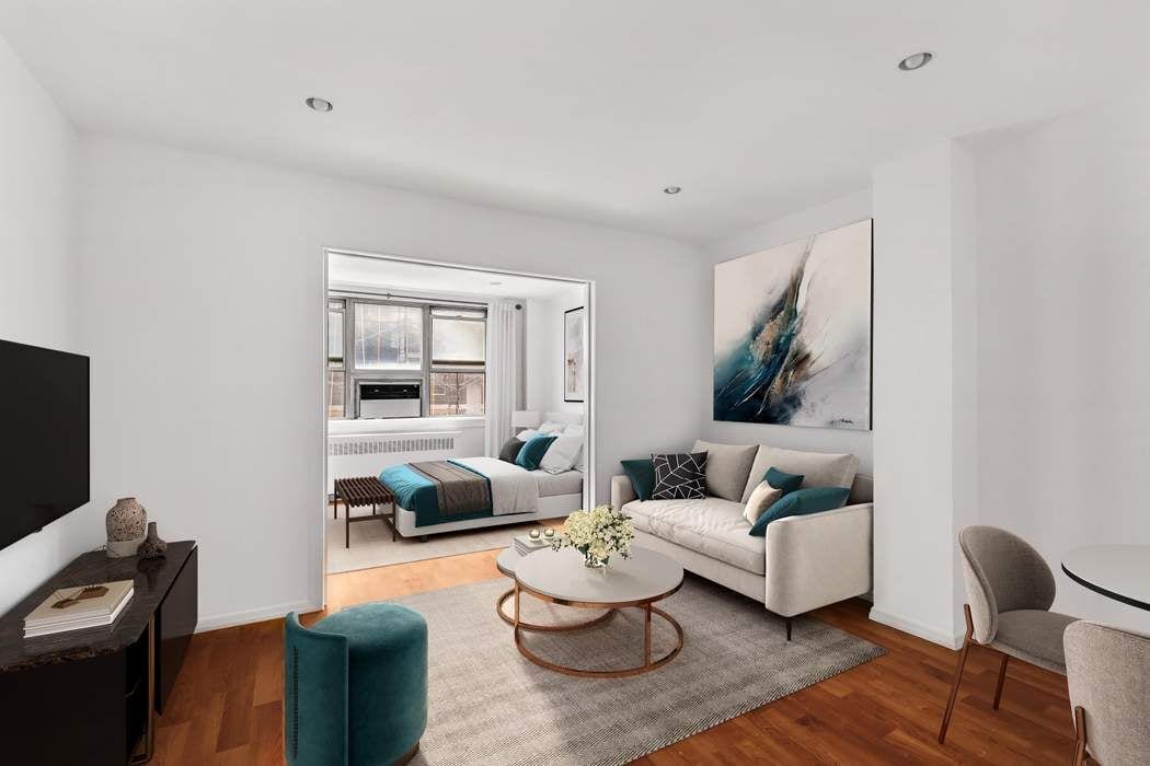 240 East 35th Street