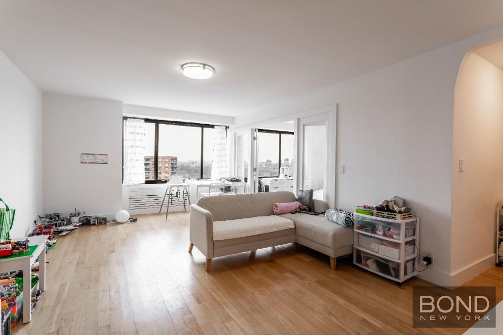 372 Central Park West