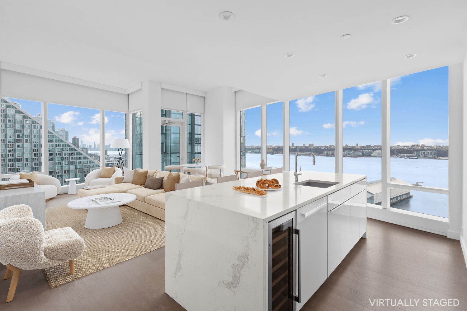 30 Riverside Boulevard