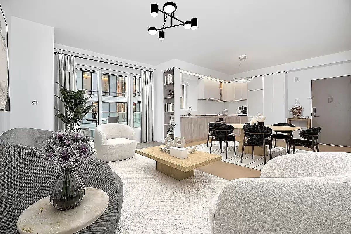572 Eleventh Avenue