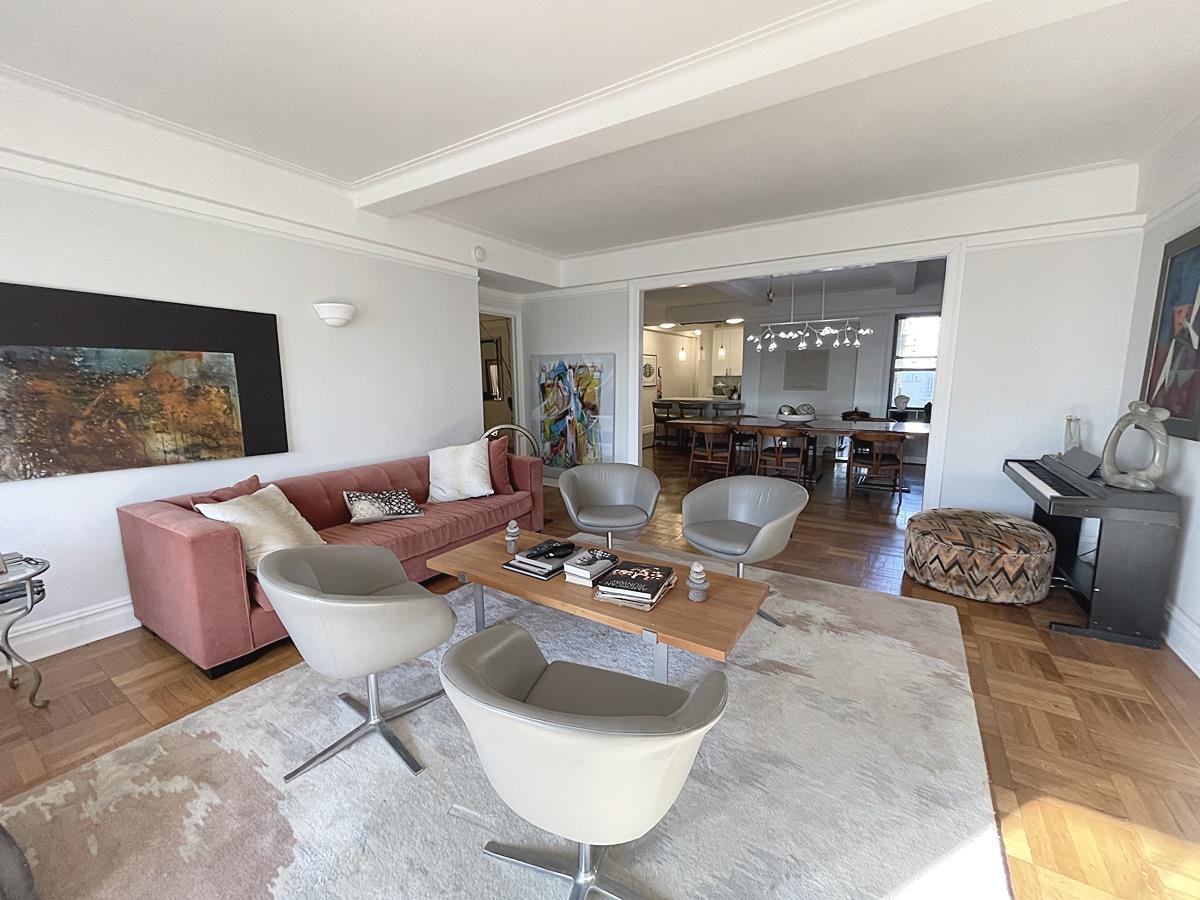 350 Central Park West