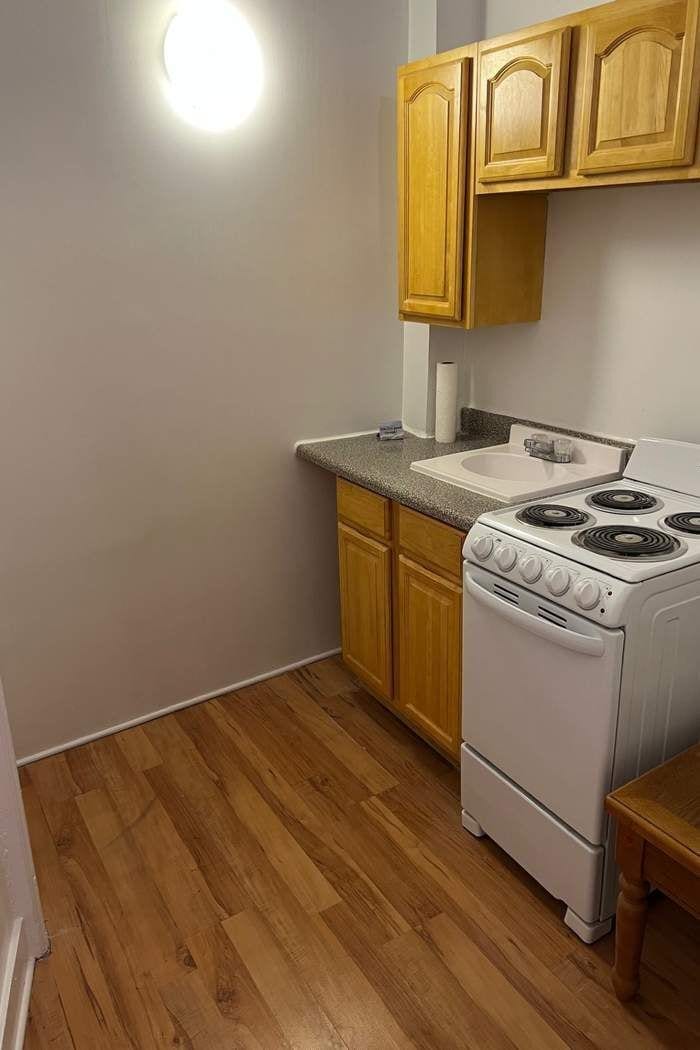276 West 71st Street