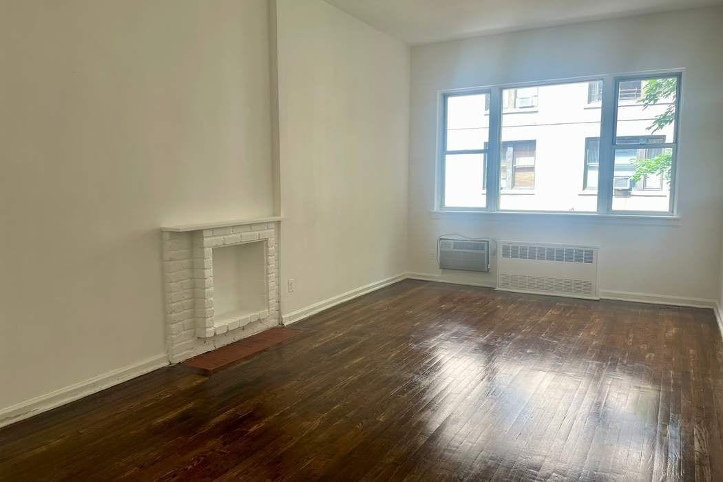 41 West 71st Street