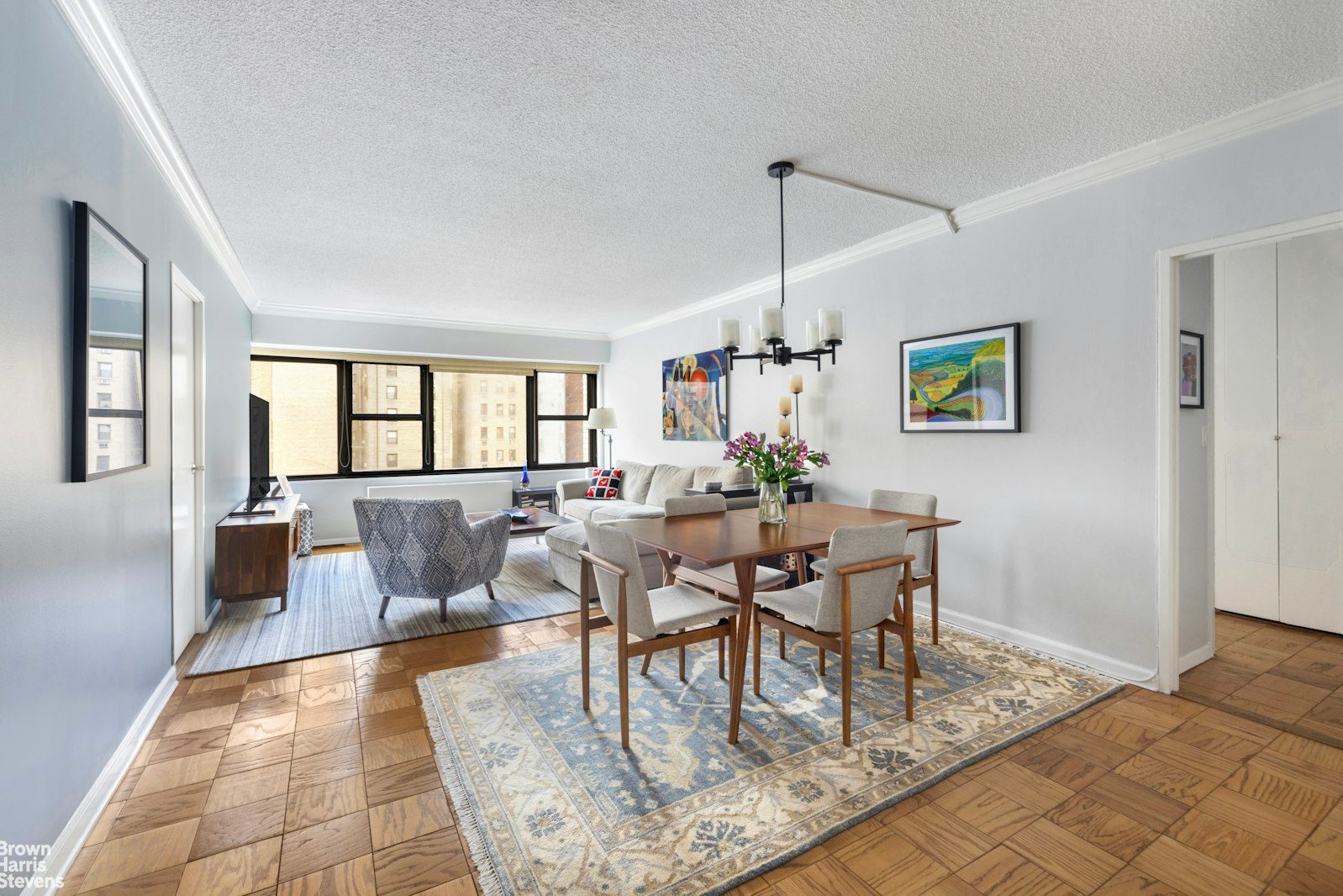 160 East 38th Street