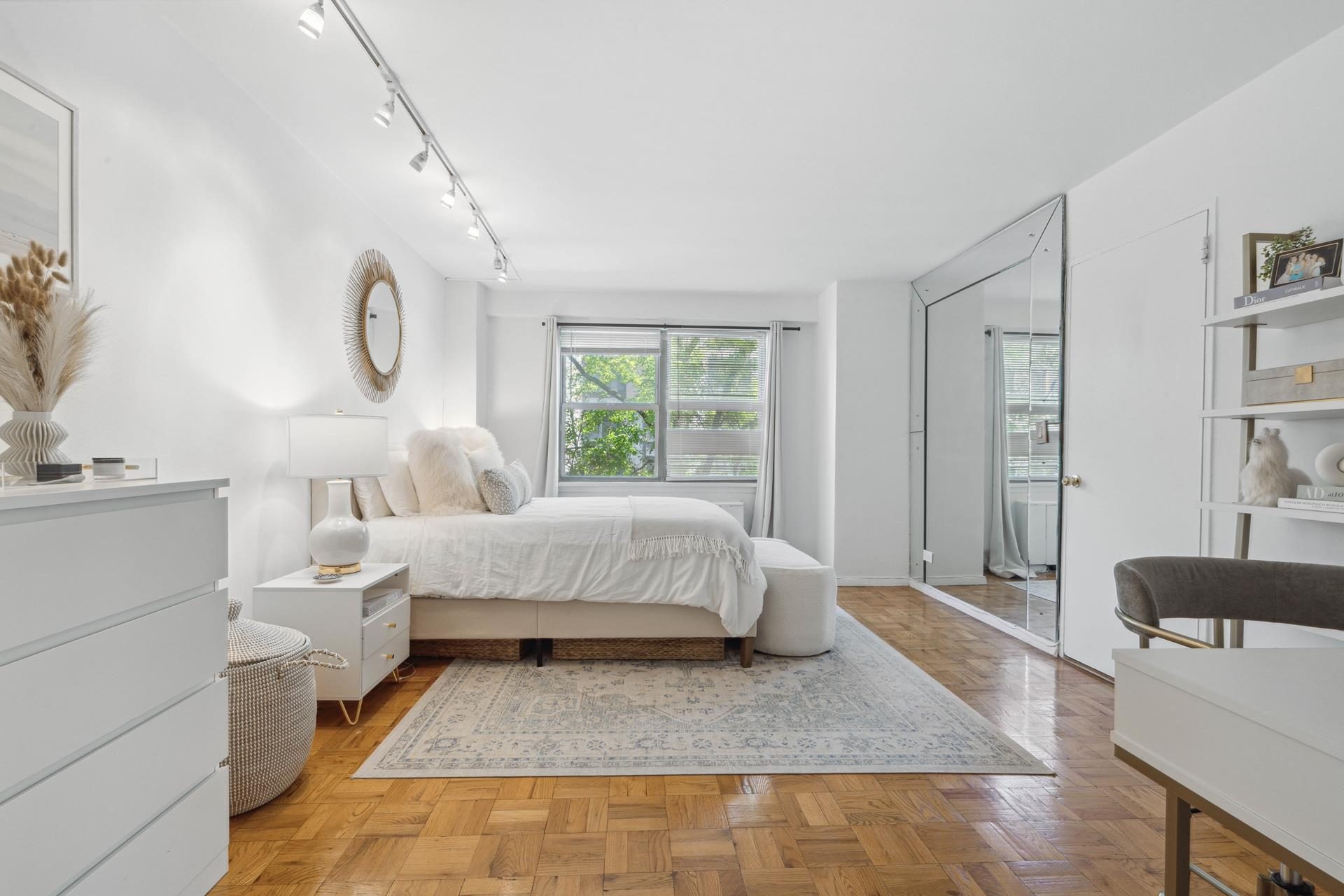155 East 34th Street