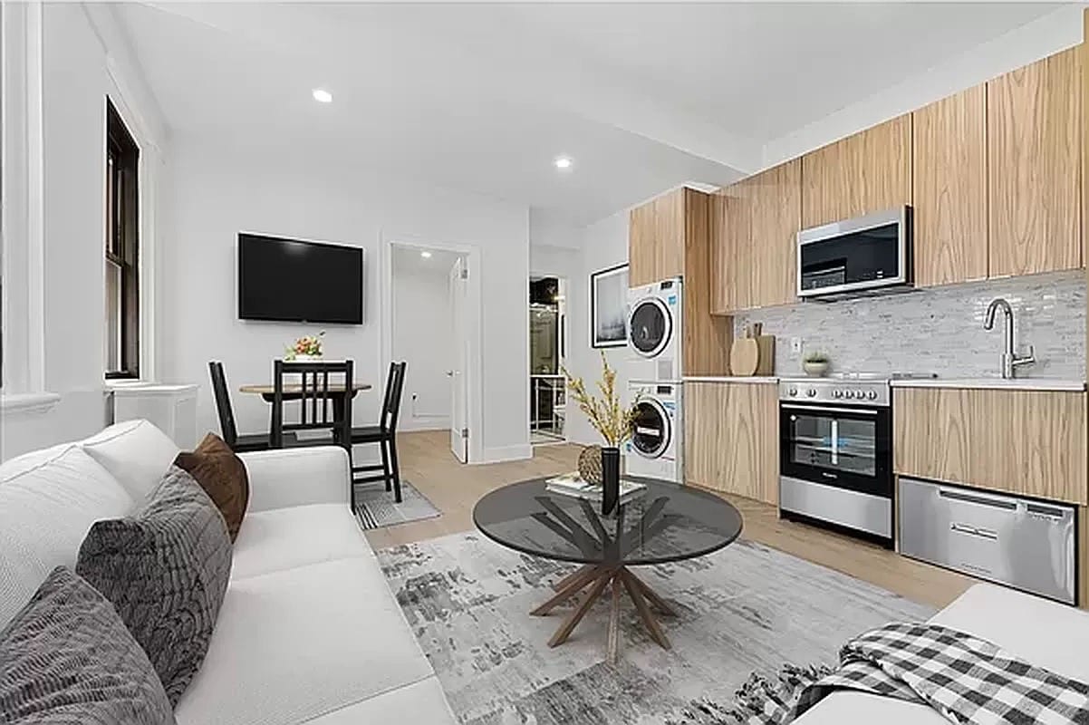 138 East 38th Street