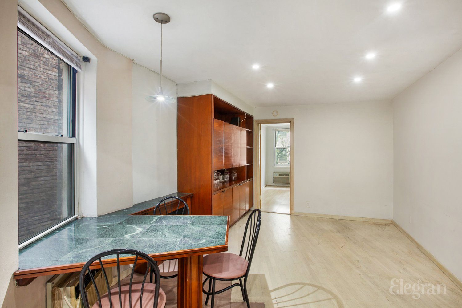 324 East 35th Street