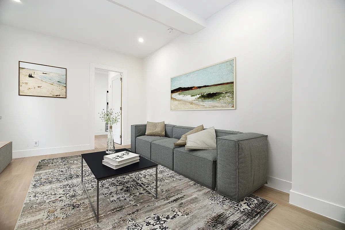 138 East 38th Street