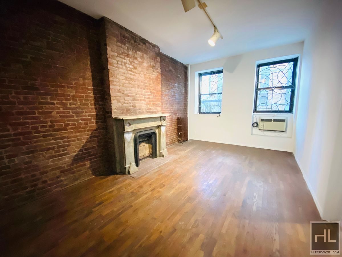 455 West 43rd Street