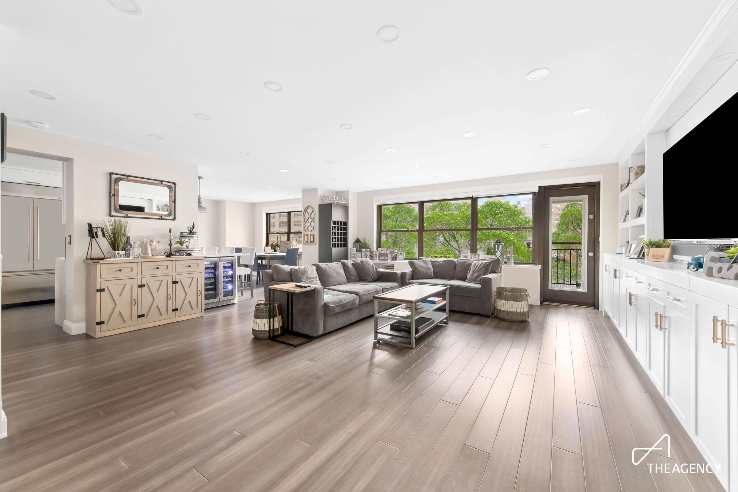 140 W END Avenue