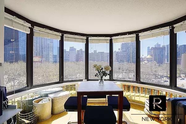 330 East 38th Street